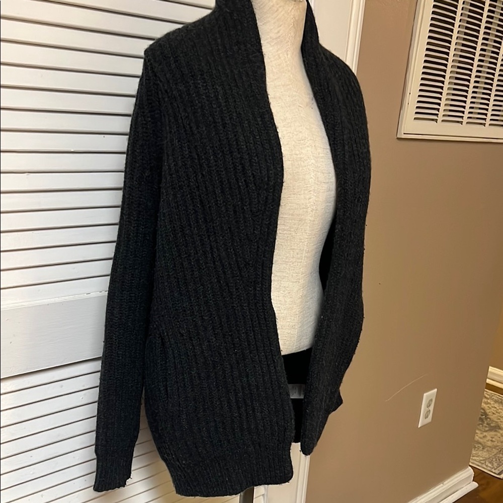 Vince. Cashmere and wool blend chunky charcoal gray cardigan with pockets XS - Picture 4 of 9
